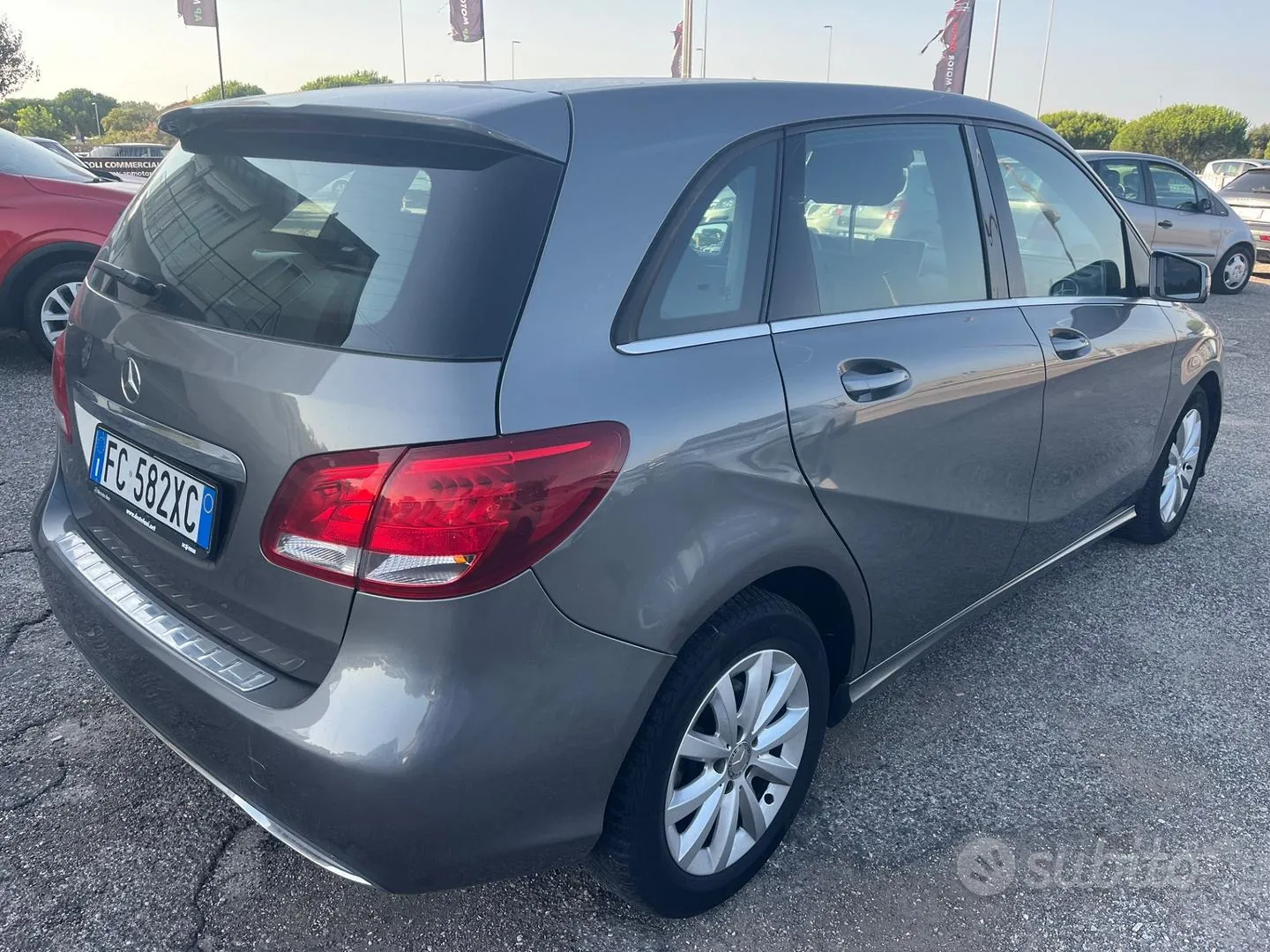 Mercedes-Benz B-Class 2016 photo 5