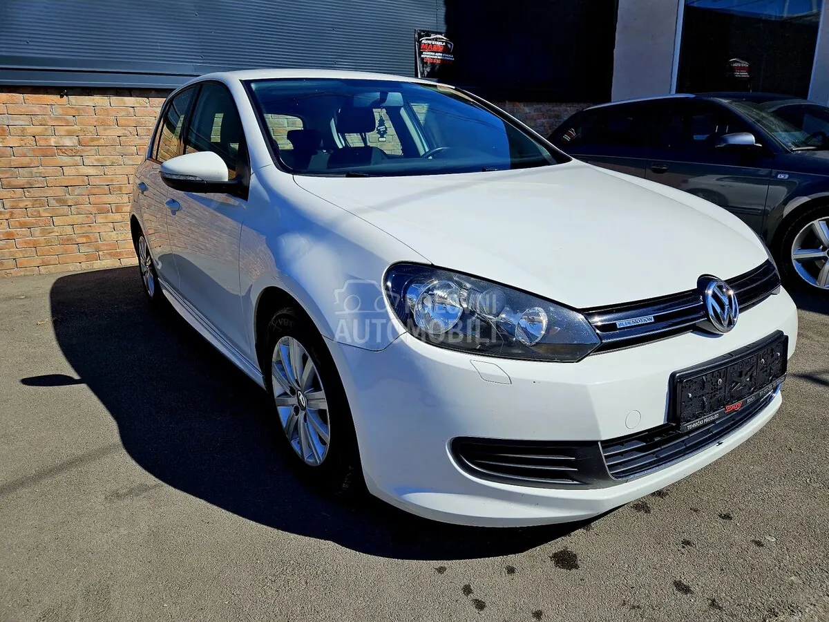 Volkswagen Golf 2010 photo 3
