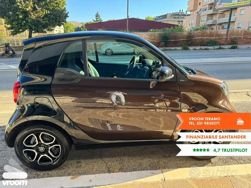 Smart Fortwo 2019 photo 3