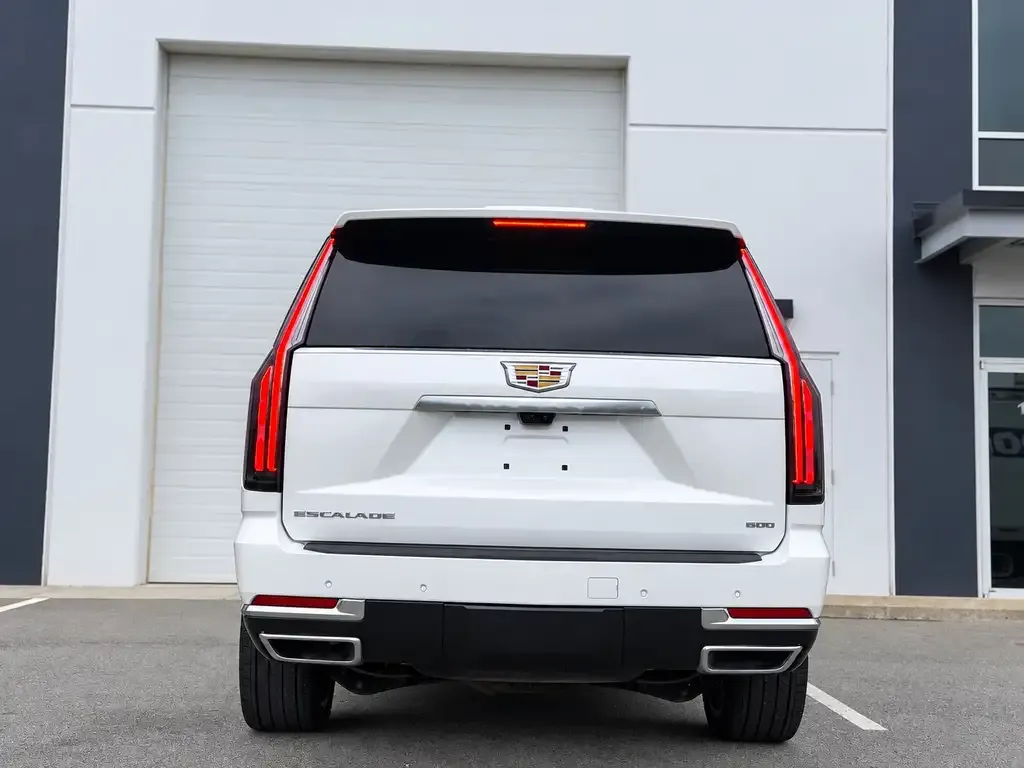 Cadillac Escalade 2025 photo 2