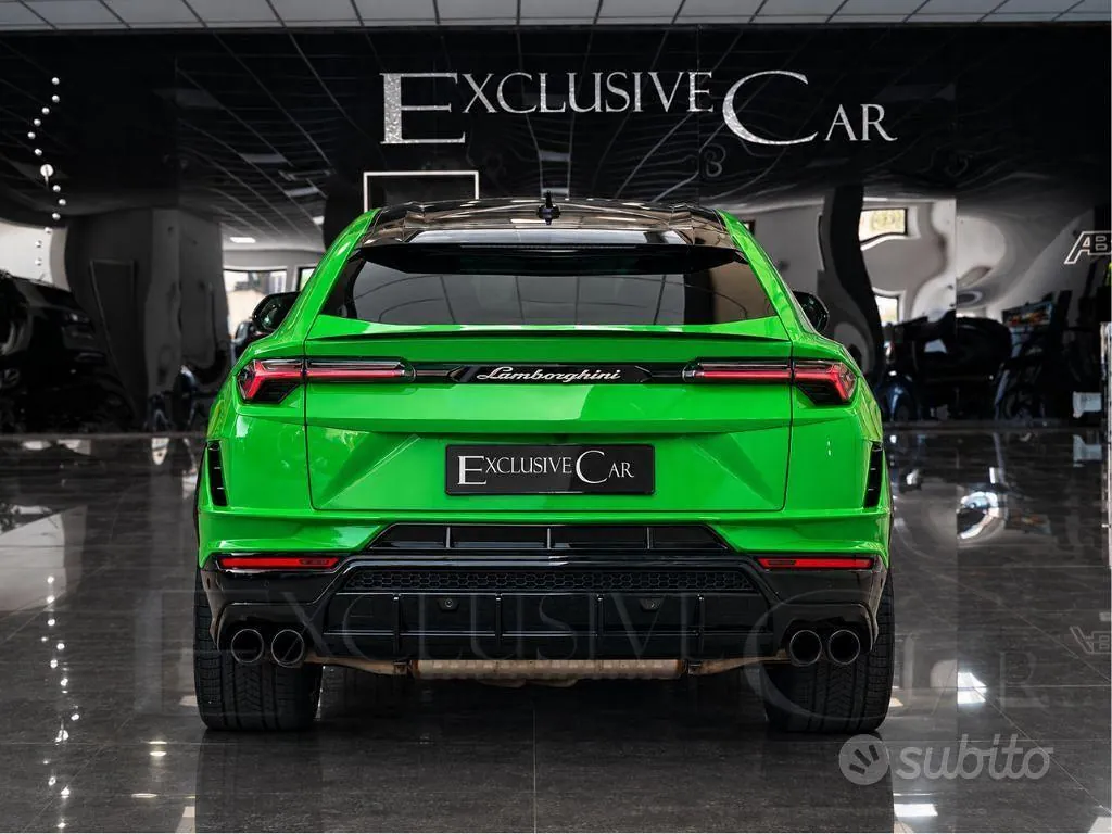 Lamborghini Urus 2023 photo 2