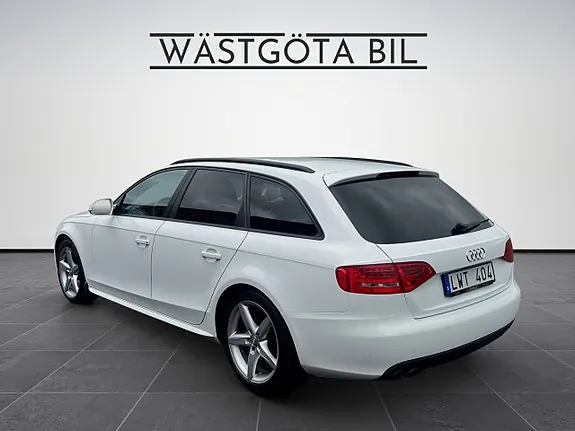 Audi A4 2012 photo 4