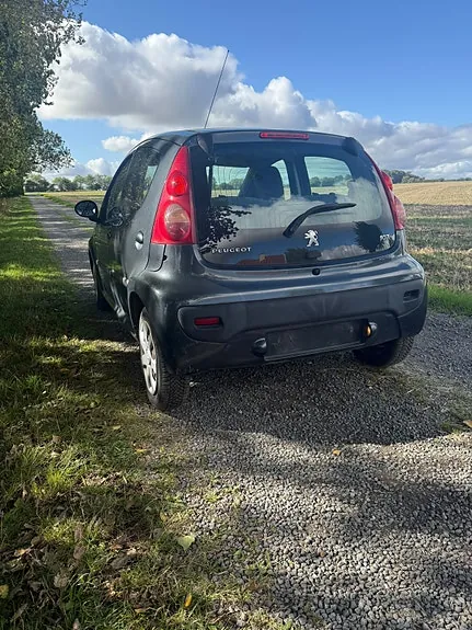 Peugeot 107 2007 photo 4