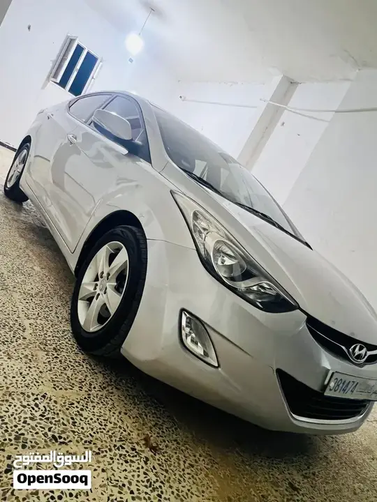 Hyundai Avante 2012 photo 5