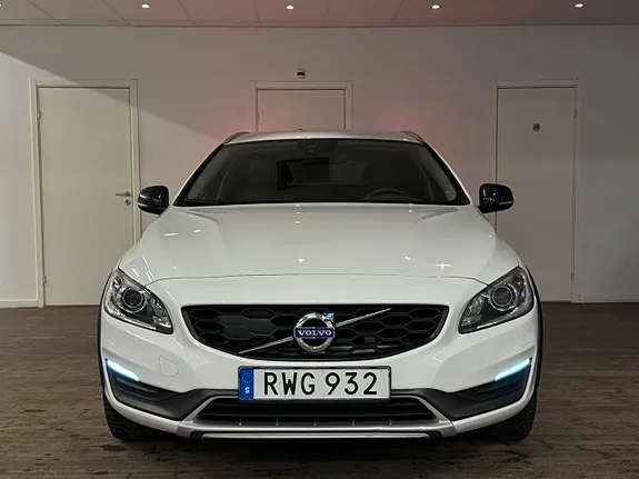 Volvo V60 Cross Country 2016 photo 4