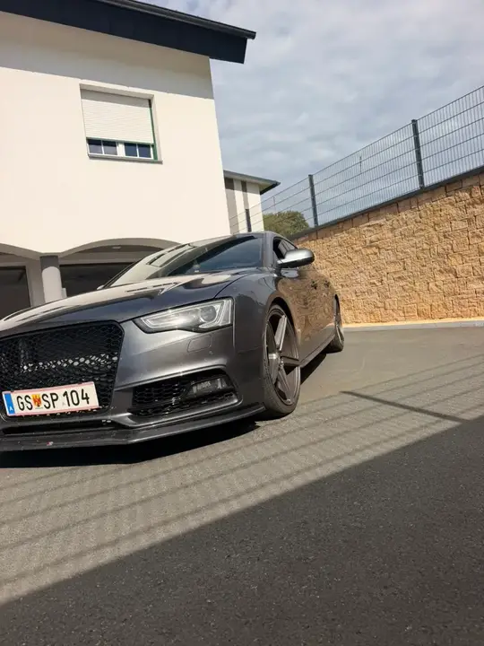 Audi A5 2013 photo 2