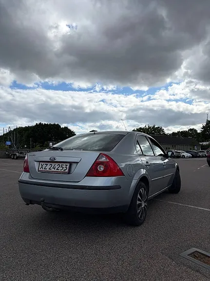 Ford Mondeo 2004 photo 3