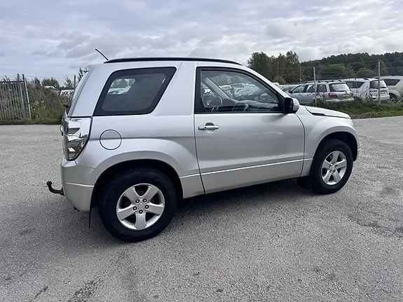 Suzuki Grand Vitara 2012 photo 4