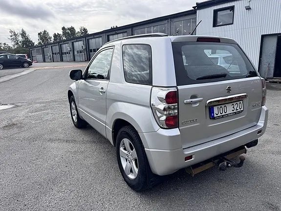 Suzuki Grand Vitara 2012 photo 2