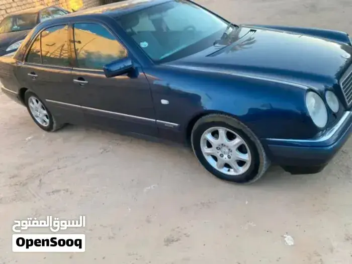 Mercedes-Benz E 280 2000 photo 3