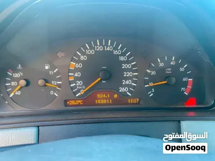 Mercedes-Benz E 280 2000 photo 4