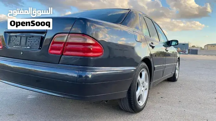 Mercedes-Benz E 280 2000 photo 5