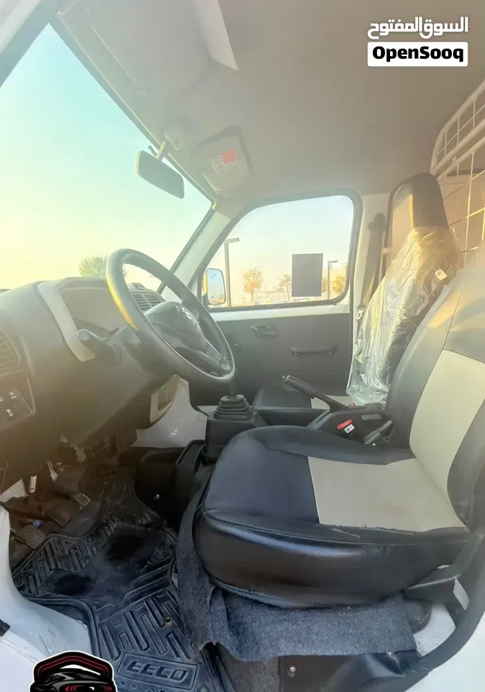 Suzuki Carry 2025 photo 4