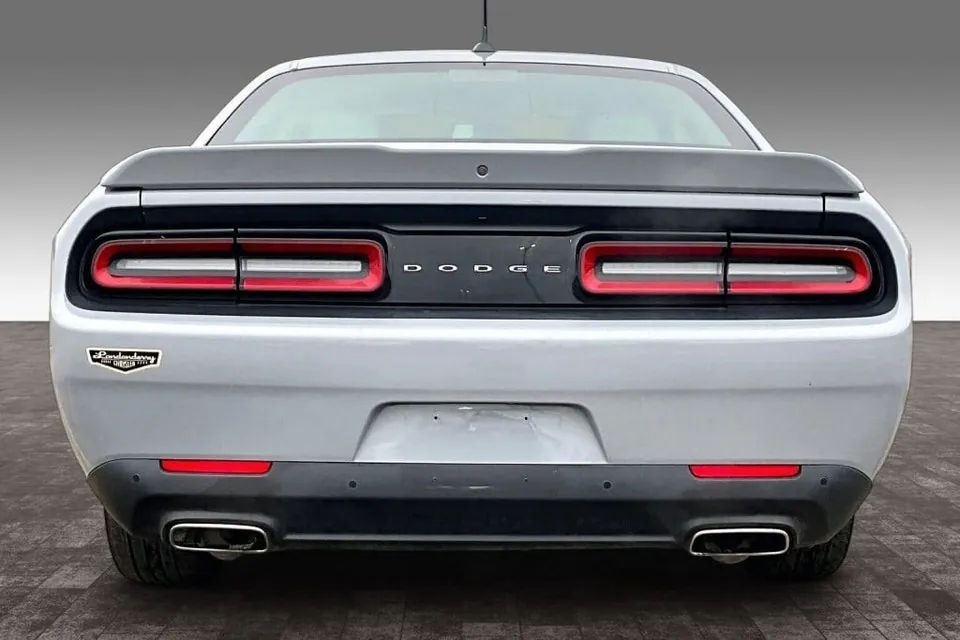 Dodge Challenger 2021 photo 4