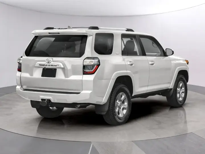 Toyota 4Runner 2021 photo 2