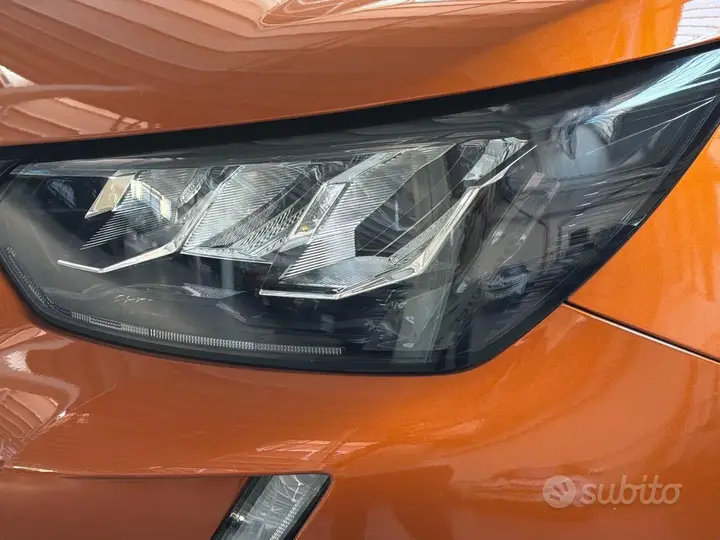 Peugeot 2008 2021 photo 5