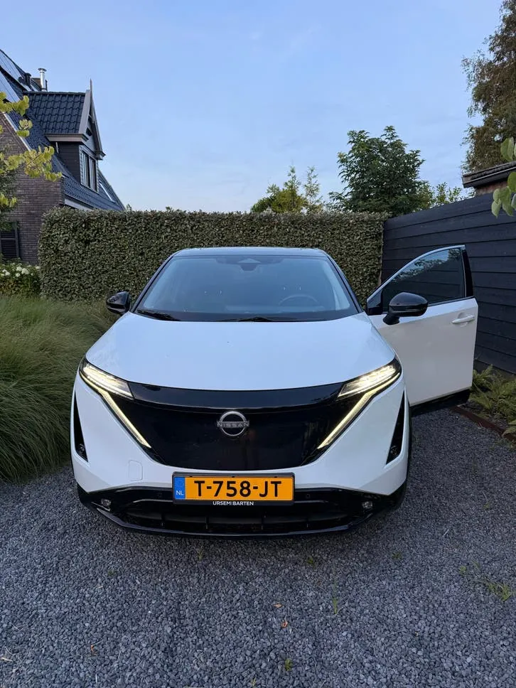 Nissan Ariya 2023 photo 2