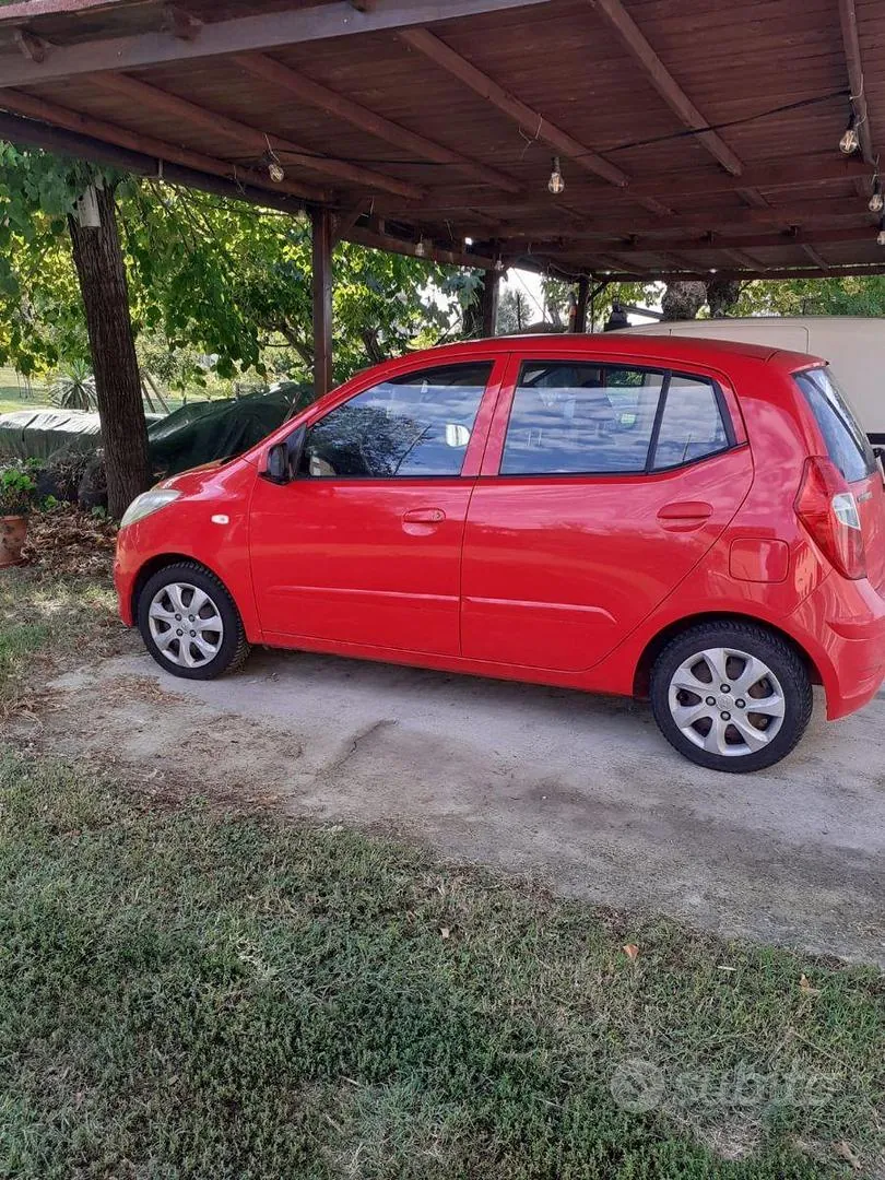 Hyundai I10 2013 photo 2