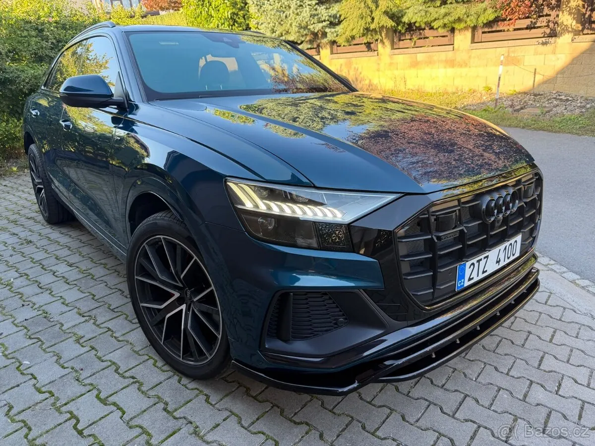 Audi Q8