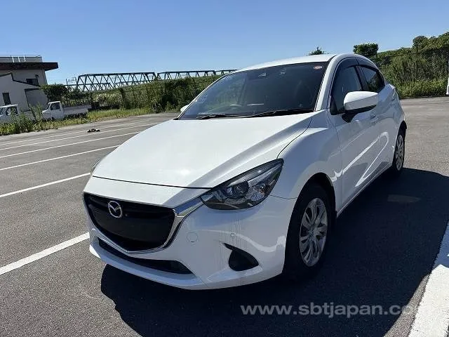 Mazda Demi 2018 photo 2