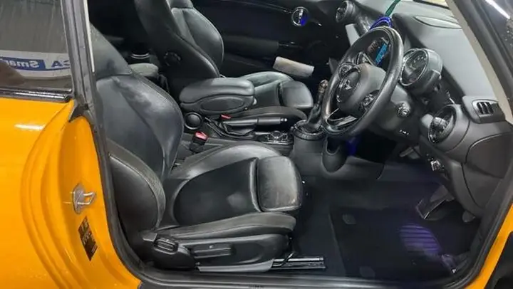 Mini Hatch 2015 photo 5
