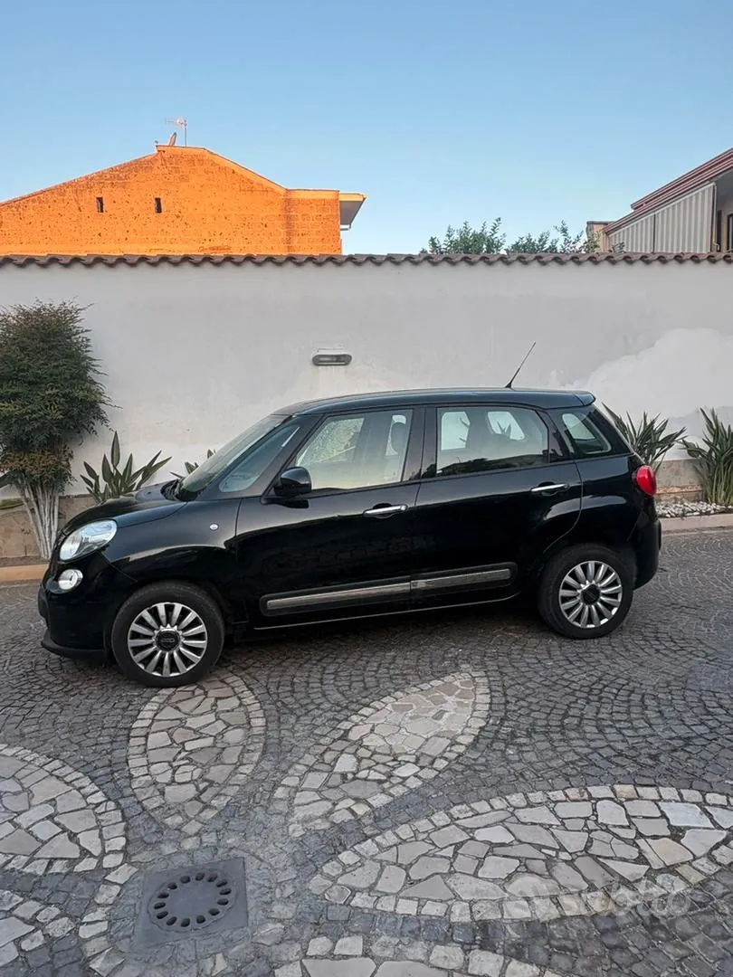 Fiat 500L 2013 photo 5