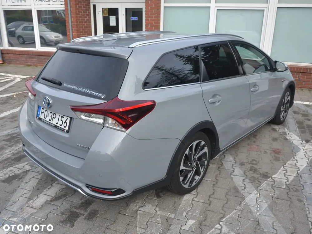 Toyota Auris 2018 photo 4