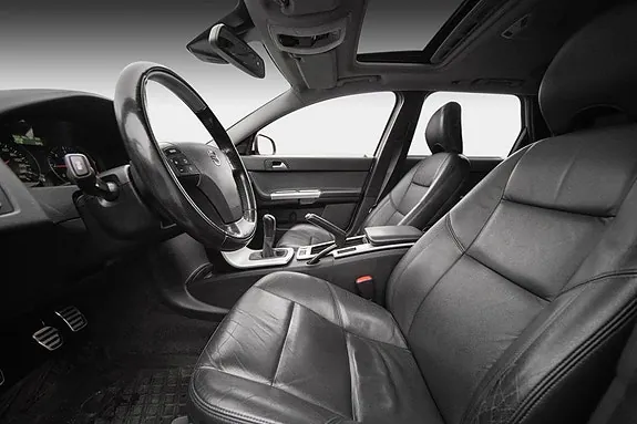 Volvo V50 2012 photo 3