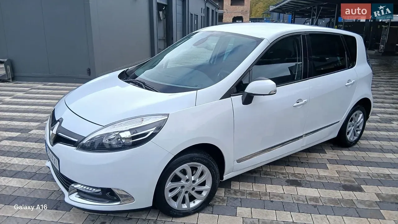 Renault Scenic 2015 photo 2