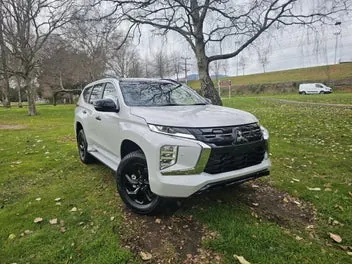 Mitsubishi Pajero Sport 2026 photo 2