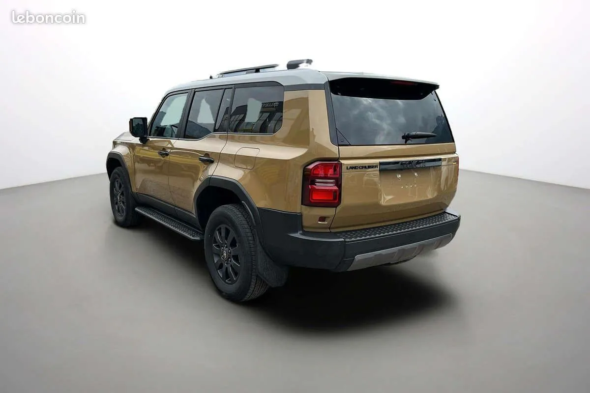 Toyota Land Cruiser 2025 photo 2