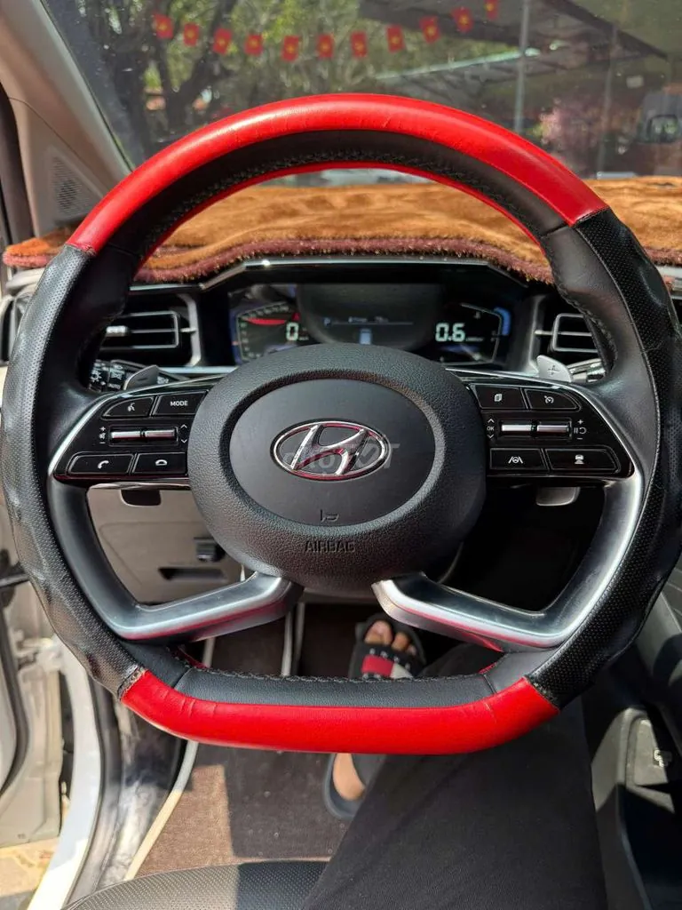 Hyundai Custin 2024 photo 4