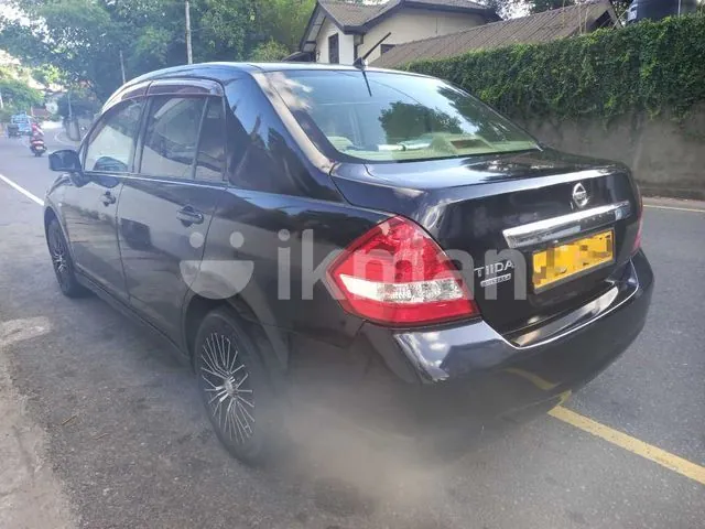 Nissan Tiida 2008 photo 3