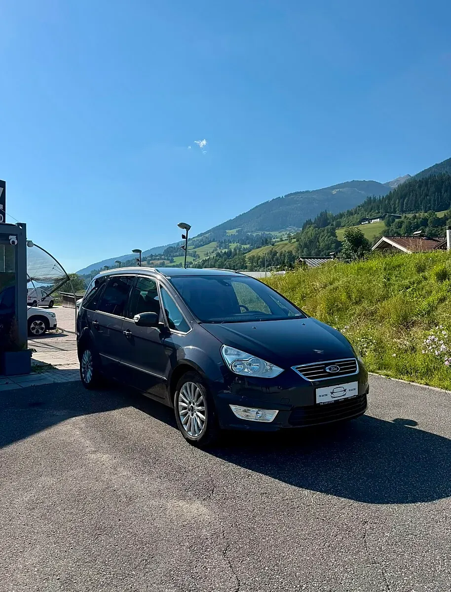 Ford Galaxy 2015 photo 3
