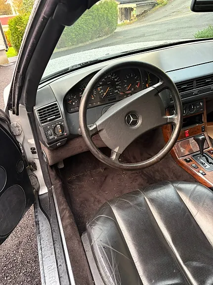 Mercedes-Benz Sl300 1989 photo 4
