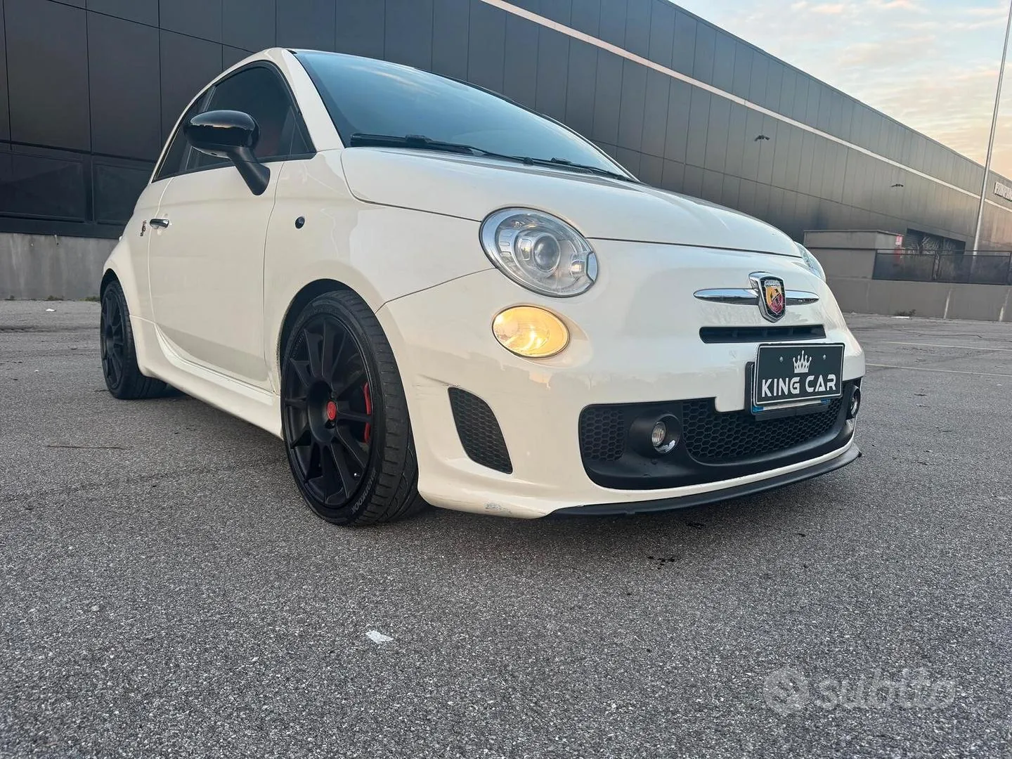 Abarth 500 2010 photo 2