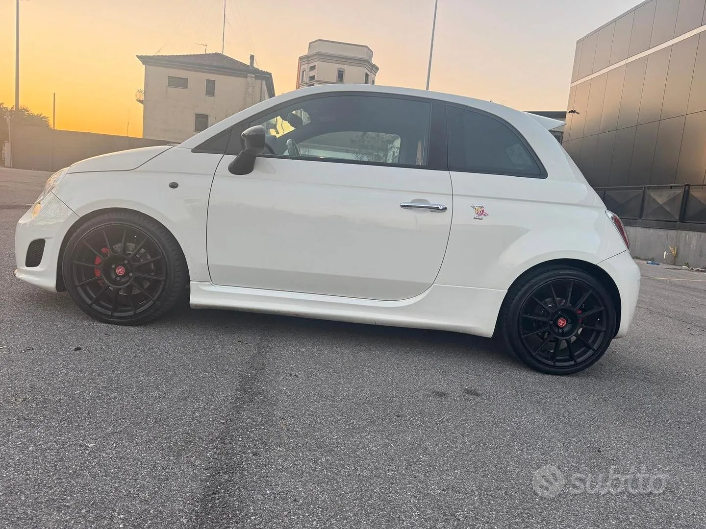 Abarth 500 2010 photo 4