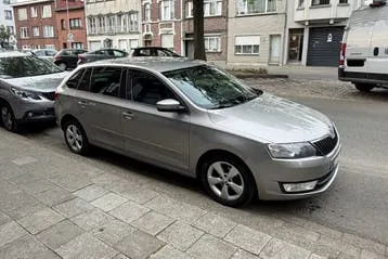 Skoda Rapid 2014 photo 2