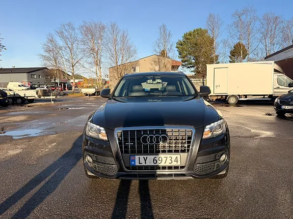 Audi Q5 2011 photo 2