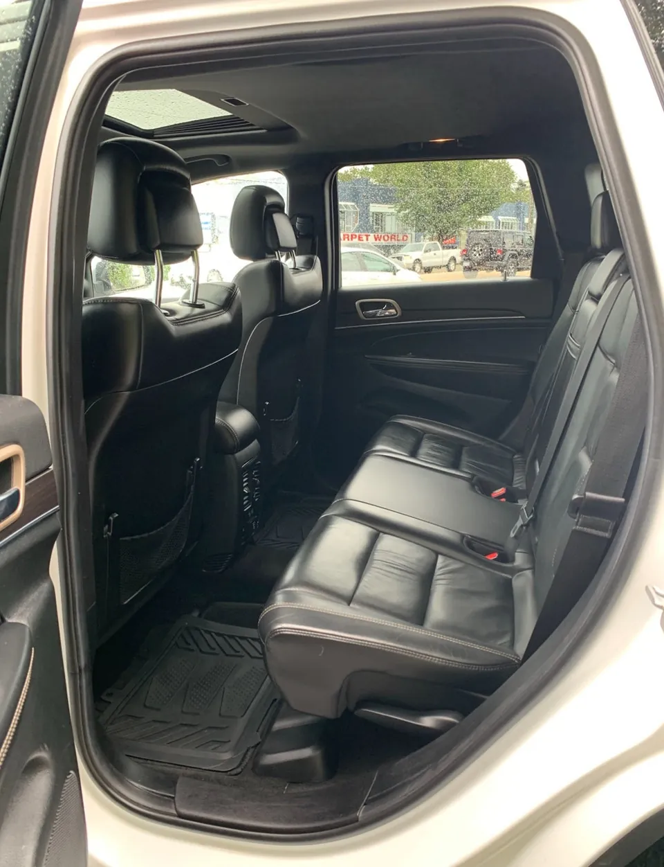 Jeep Grand Cherokee 2014 photo 3