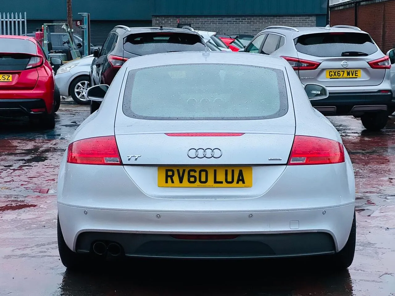 Audi Tt 2011 photo 5