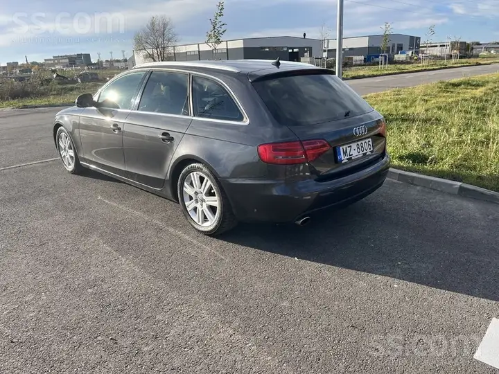 Audi A4 2008 photo 5