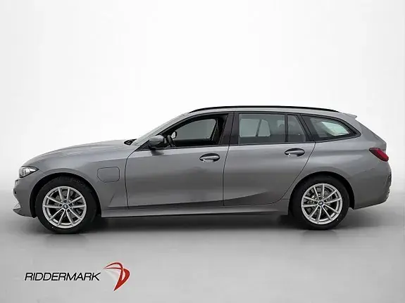 BMW 330E 2024 photo 5