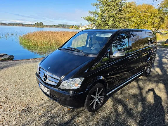 Mercedes-Benz Vito 113 2012 photo 2