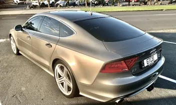 Audi A7 2013 photo 2