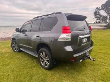 Toyota Land Cruiser Prado 2011 photo 3