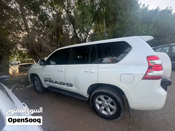 Toyota Prado 2014 photo 2