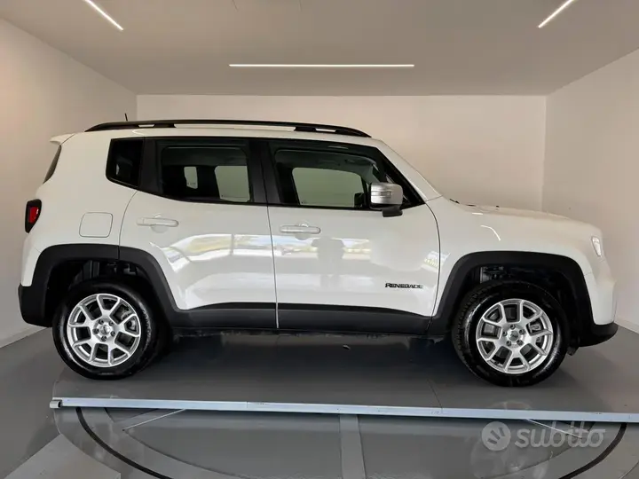 Jeep Renegade 2022 photo 4