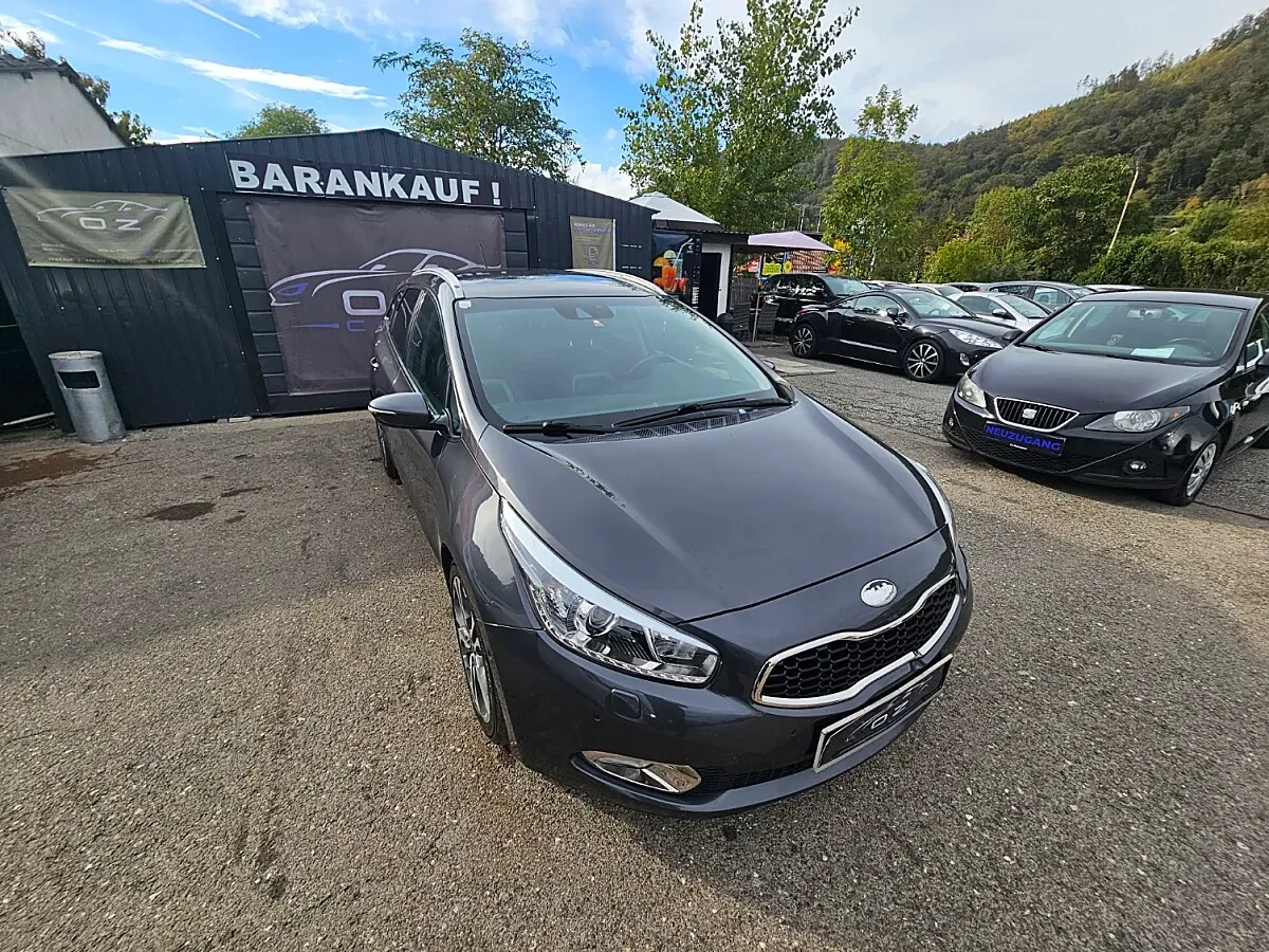 Kia Ceed 2013 photo 3
