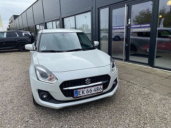 Suzuki Swift 2024 photo 3